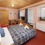 Martin & Kristyna Hotel Špindlerŭv Mlýn