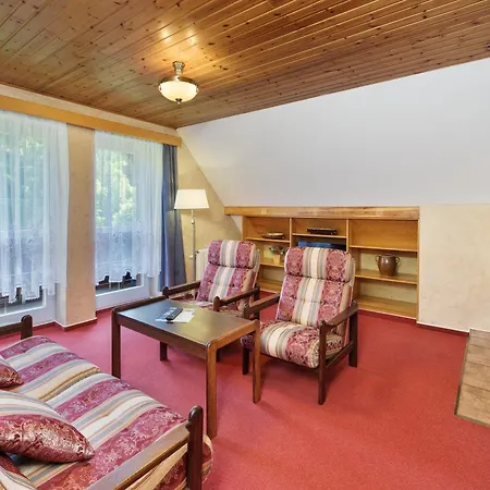 Martin & Kristyna Hotel