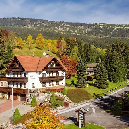 Hotel Martin & Kristyna Špindlerŭv Mlýn