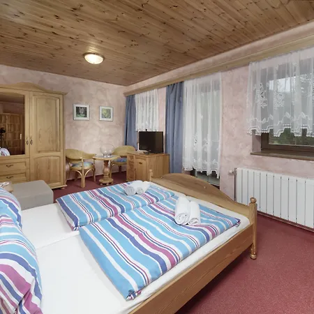 Martin & Kristyna Hotel Spindleruv Mlyn