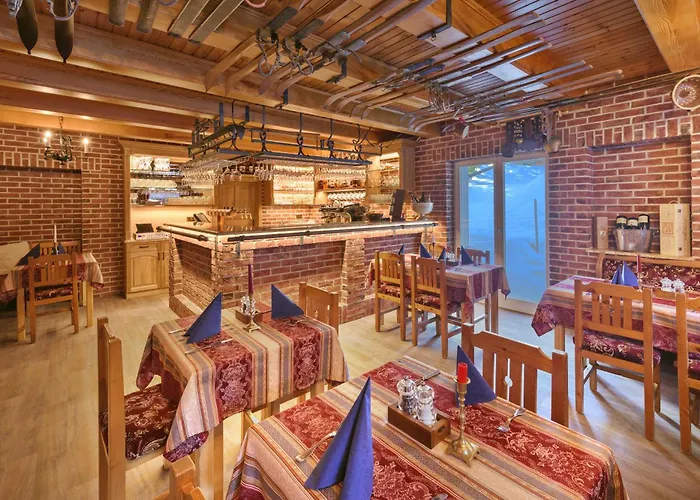 Martin & Kristyna Hotel 3*