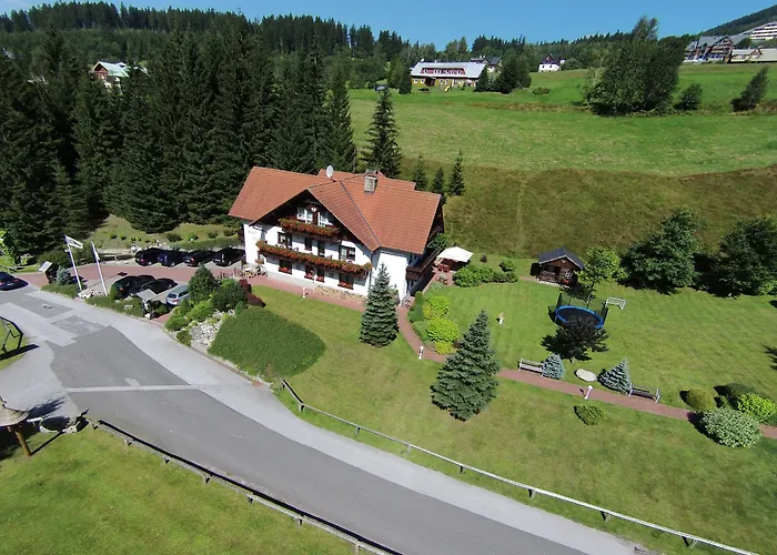 Martin & Kristyna Hotel Spindleruv Mlyn