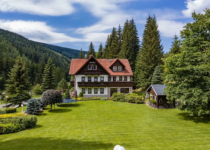 Martin & Kristyna Hotel